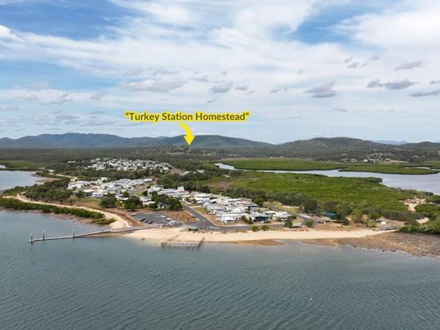 Cottage for sale in Turkey Beach, Queensland