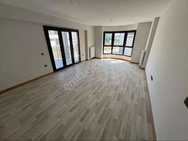 Esenler, İstanbul içerisinde satılık mülk