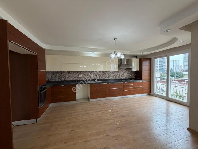 Seyhan, Adana içerisinde satılık mülk