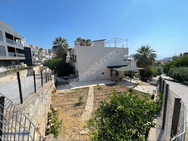 Türkmen Mahallesi, Kuşadası içerisinde kiralık Villa