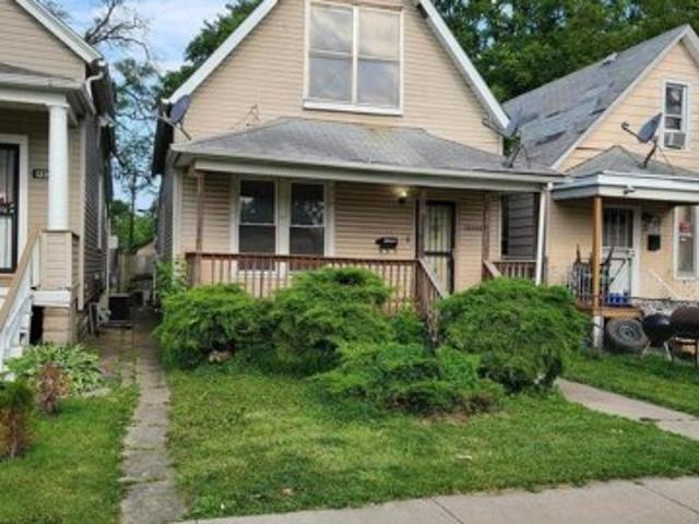 House for sale in Harvey, Illinois