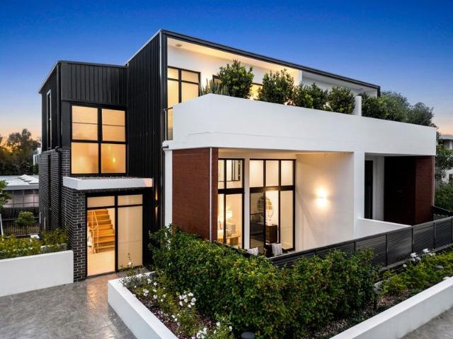 Townhouse for sale in Sydney, New South Wales