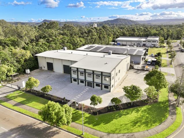 Warehouse for rent in Kings Creek, Queensland