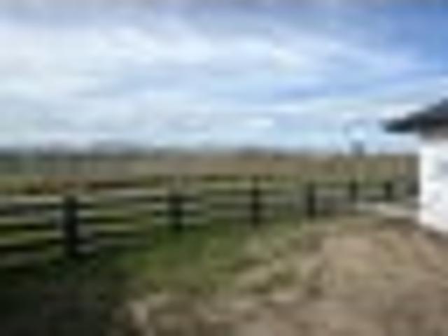 House for sale in Chaslands, Canterbury