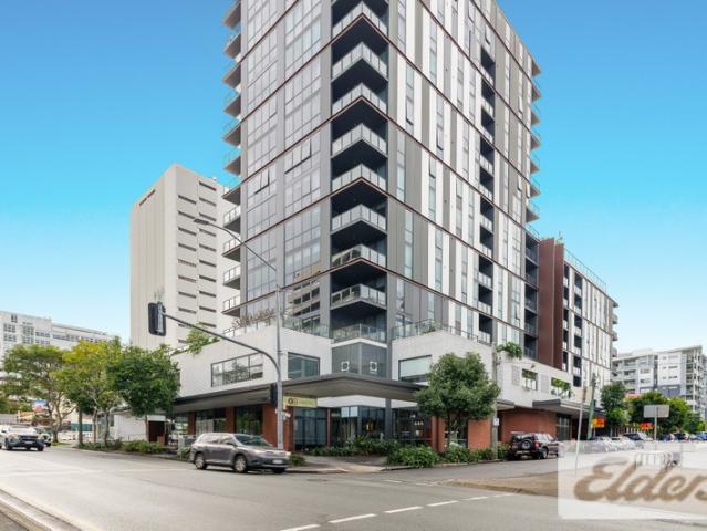 Office for rent in Toombul, Queensland
