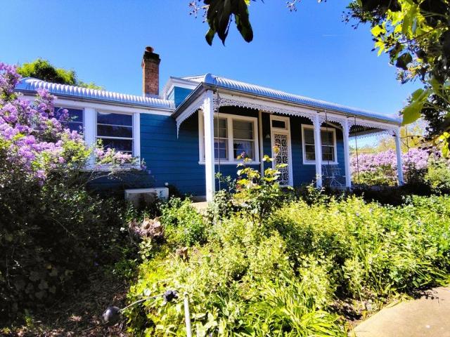 House for sale in Grenfell, Weddin Shire Council