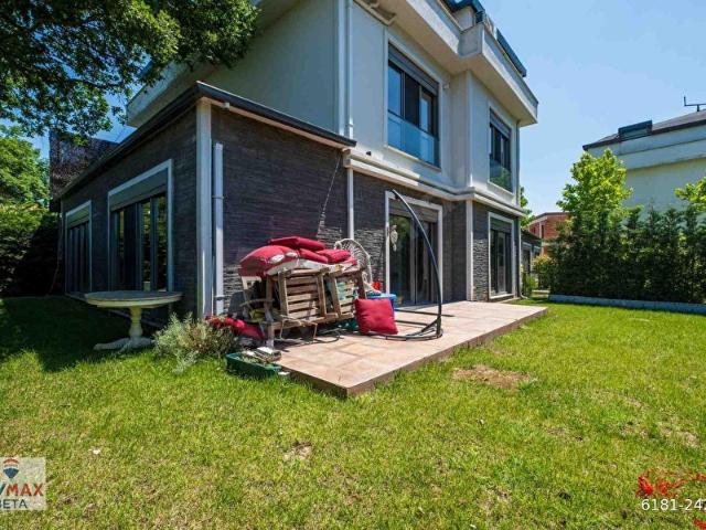 Çekmeköy, İstanbul içerisinde satılık Villa