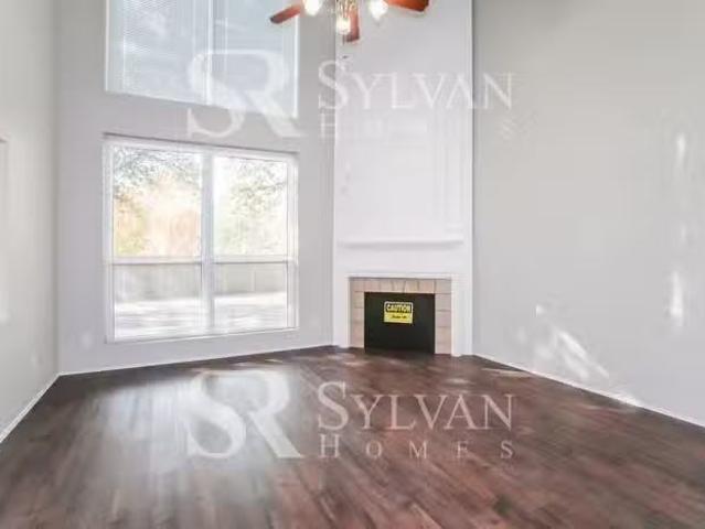 House for rent in Arlington