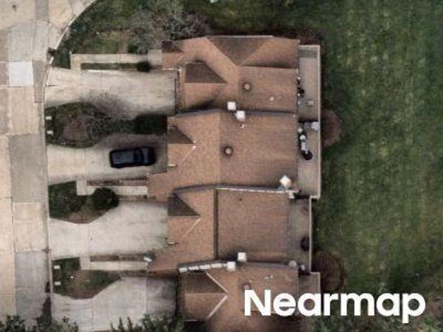 House for sale in Beachwood
