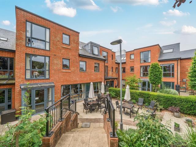 House for rent in Littlecote, West Sussex