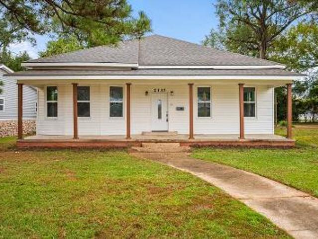 House for sale in Alexandria