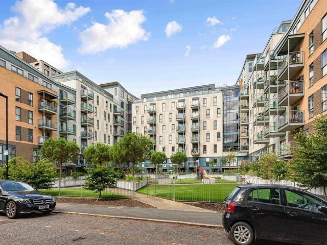 House for rent in Canning Town, Greater London