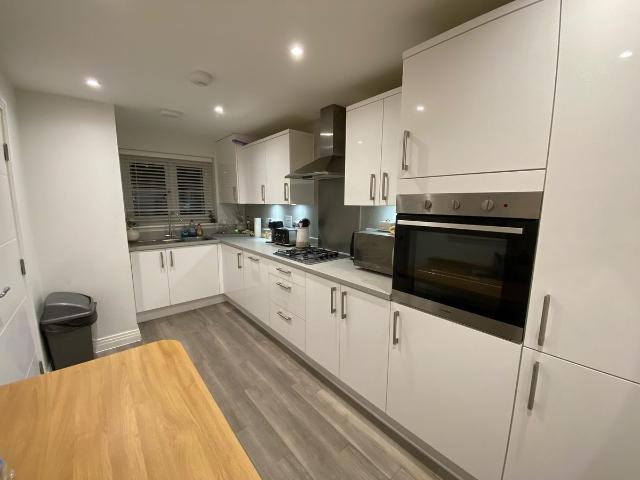 Room for rent in Bayswater Fields, South Oxfordshire