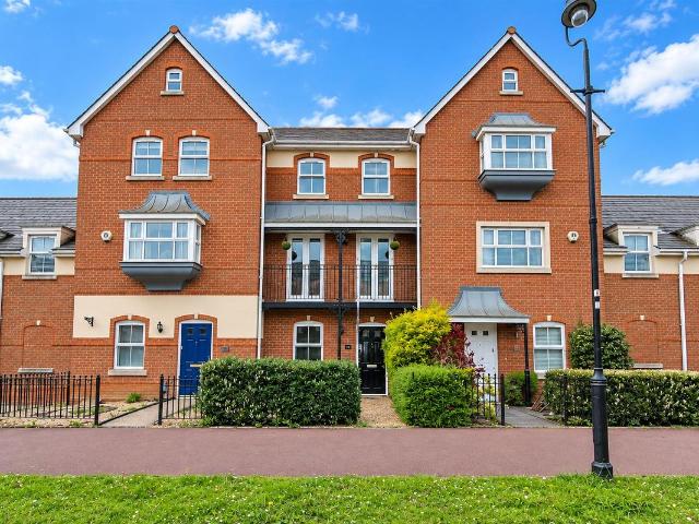 House for rent in Elvetham Heath, Hart
