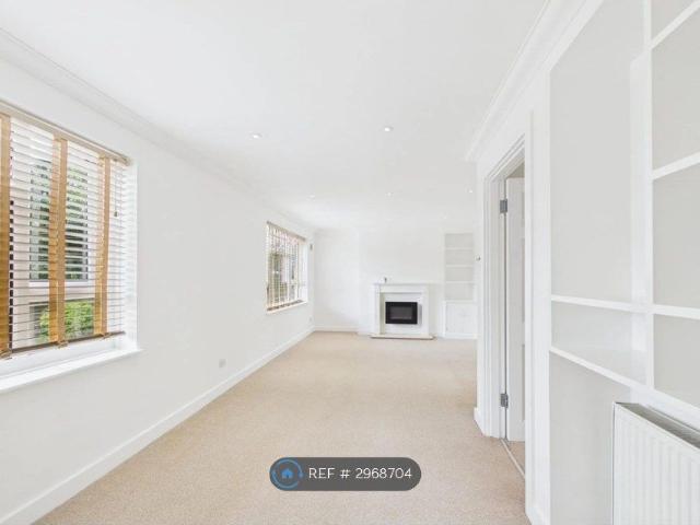 House for rent in Highfield, Pouchen End