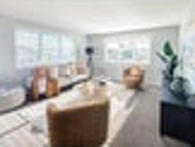 House for sale in Chaslands, Canterbury