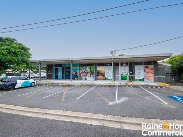 Retail for rent in Toombul, Queensland