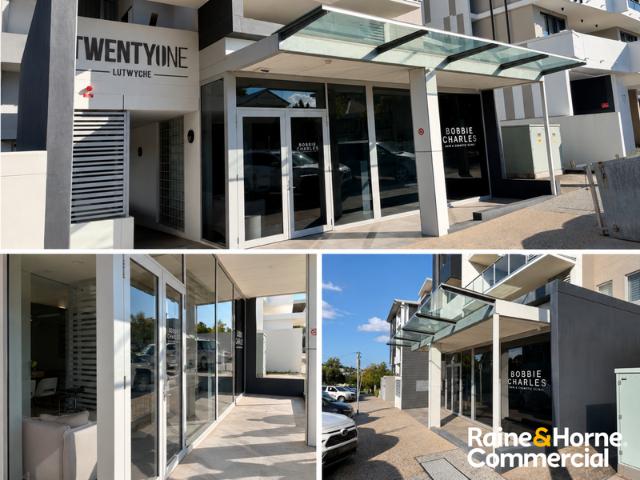 Retail for rent in Toombul, Queensland