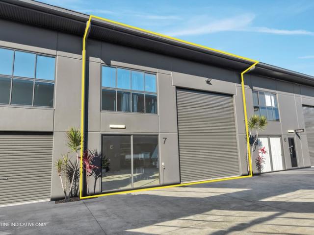 Warehouse for sale in Coolum Beach, Queensland