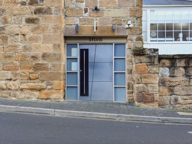 Retail for rent in Hobart, Tasmania