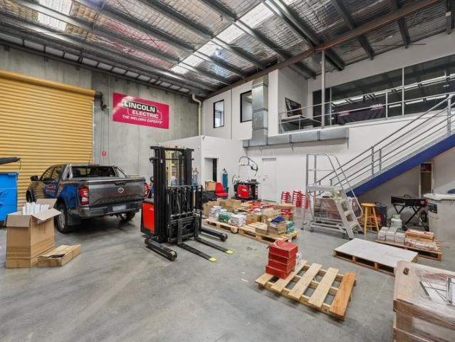 Warehouse for rent in Camerons Creek, Victoria