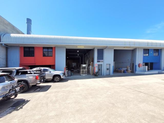 Warehouse for rent in Methul, Queensland