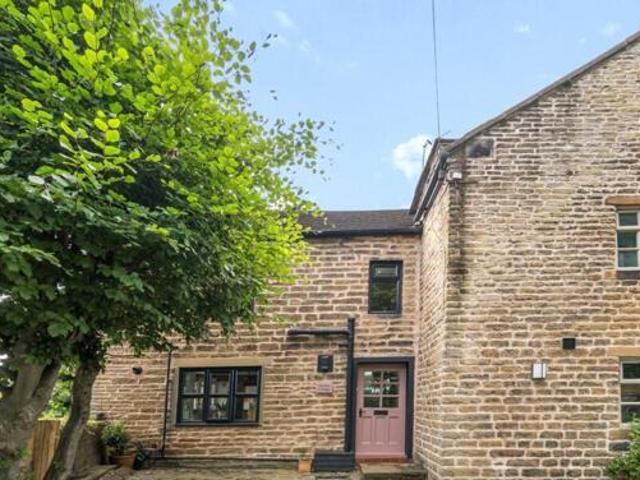 House for sale in Charlestown, Charlesworth