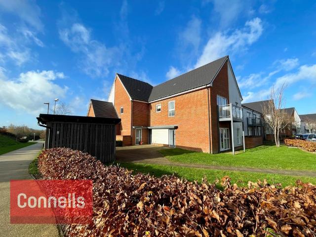 Apartment for rent in Kilnwood Vale, Horsham