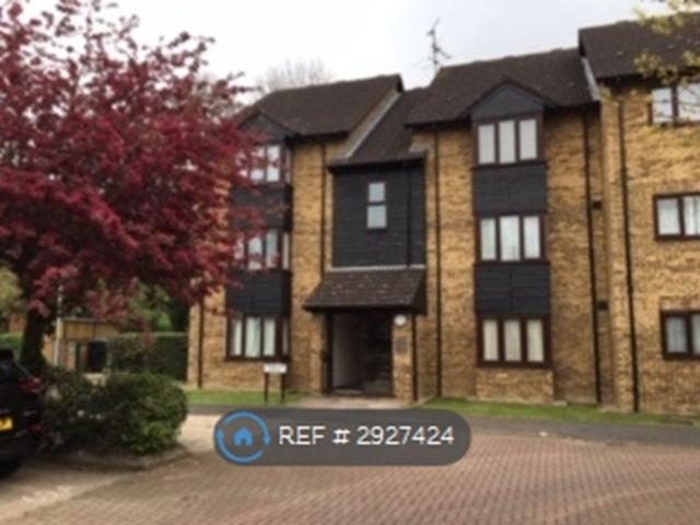 Studio for rent in Cowley, Greater London