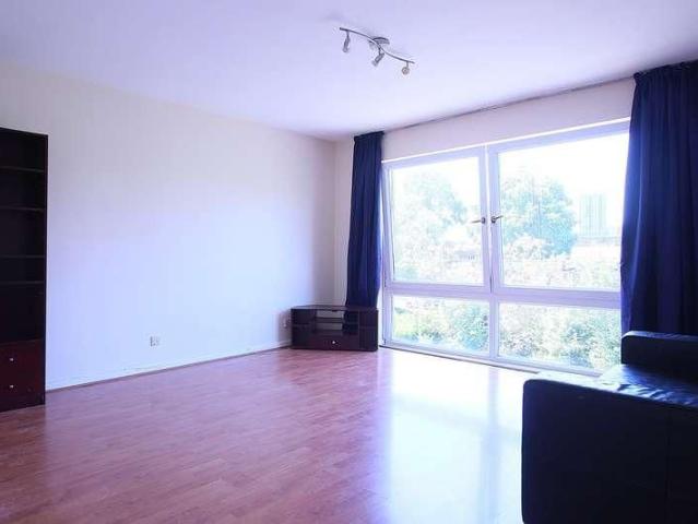 House for rent in London Borough of Croydon, Addiscombe