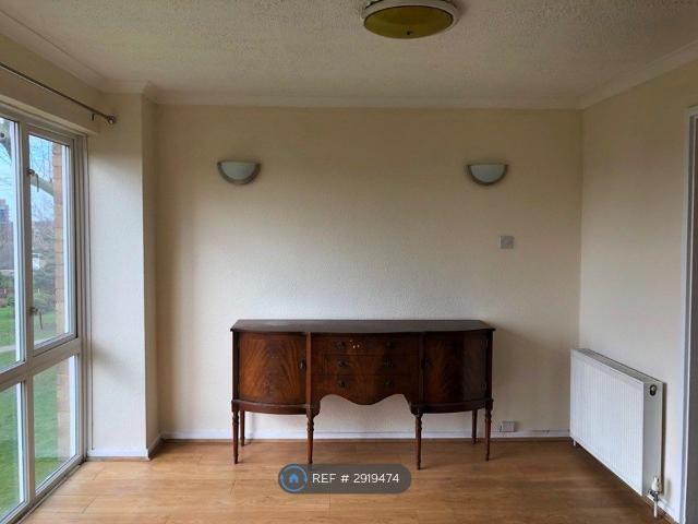 House for rent in London Borough of Croydon, Addiscombe
