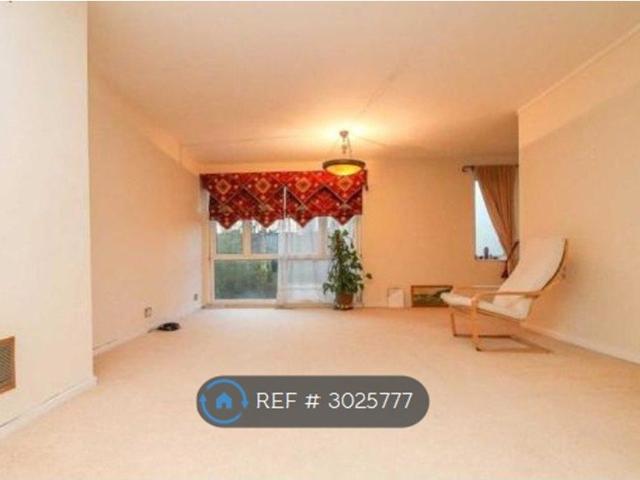 House for rent in London Borough of Croydon, Addiscombe