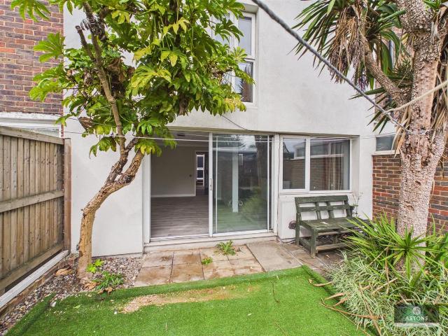 Apartment for rent in Northgate, Glynde