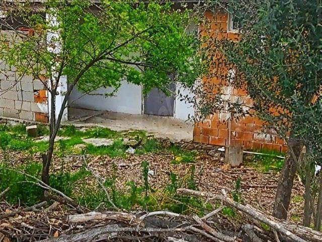 Dikili, İzmir içerisinde satılık mülk