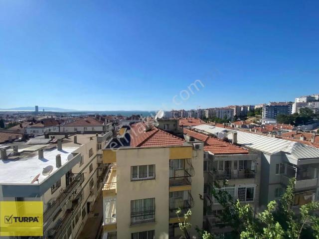 Adnan Süvari Mahallesi, Karabağlar içerisinde kiralık mülk