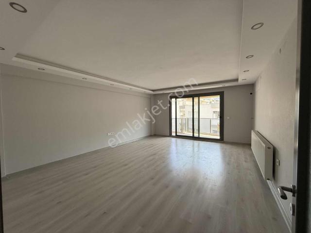 Balçova, İzmir içerisinde kiralık mülk