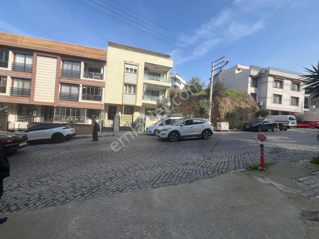Balçova, İzmir içerisinde satılık Bina
