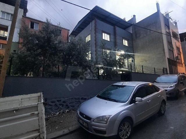 Karabağlar, İzmir içerisinde satılık Bina