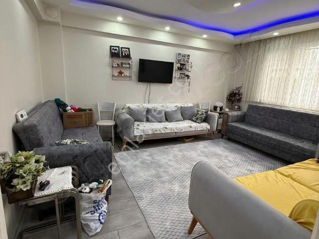 Karabağlar, İzmir içerisinde satılık mülk
