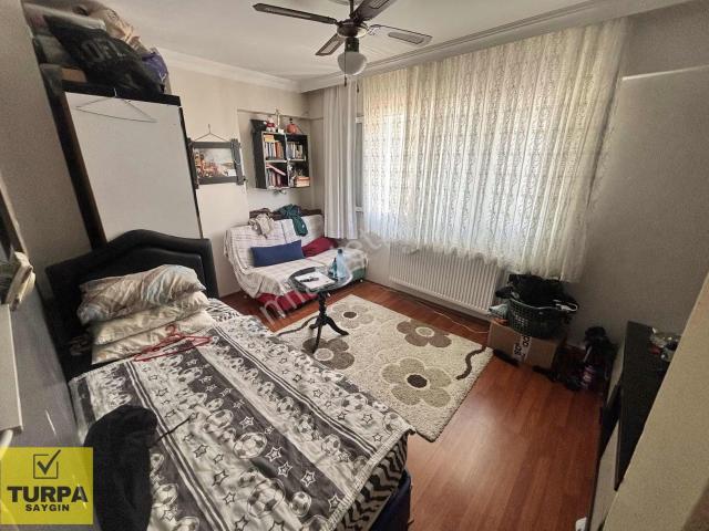 Karabağlar, İzmir içerisinde satılık mülk