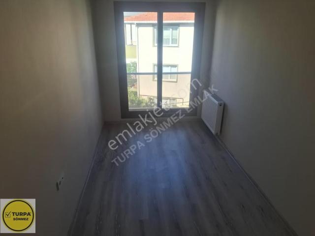 Menderes, İzmir içerisinde kiralık mülk