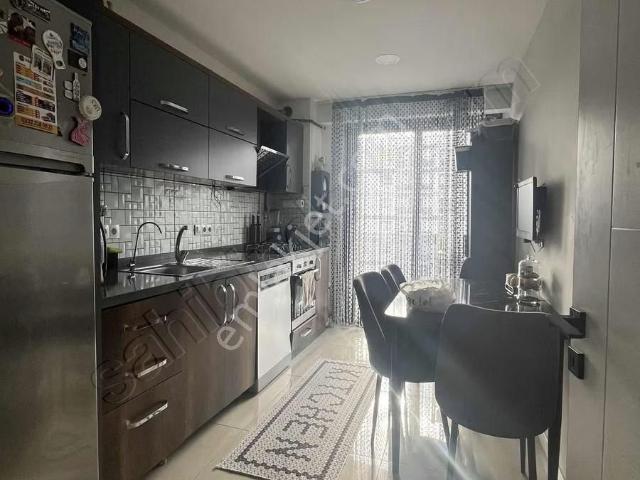 Çiğli, İzmir içerisinde satılık mülk