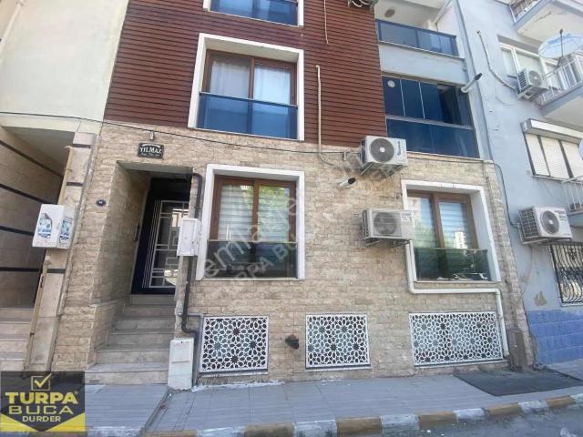 Buca, İzmir içerisinde kiralık mülk