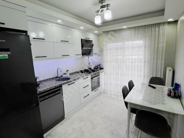 Turgutlu, Manisa içerisinde satılık mülk