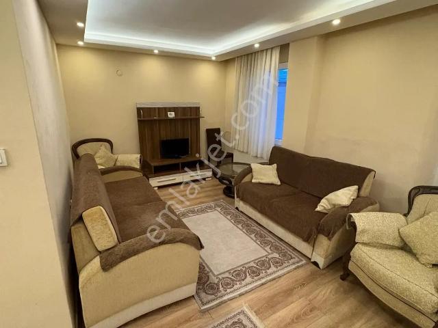 Karabağlar, İzmir içerisinde kiralık mülk