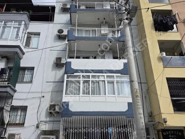 Konak, İzmir içerisinde satılık mülk