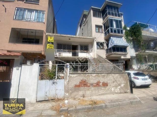 Buca, İzmir içerisinde satılık Villa