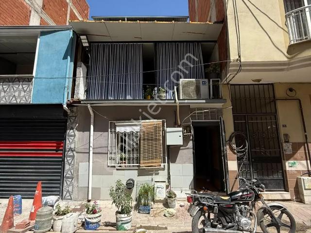 Turgutlu, Manisa içerisinde satılık Villa