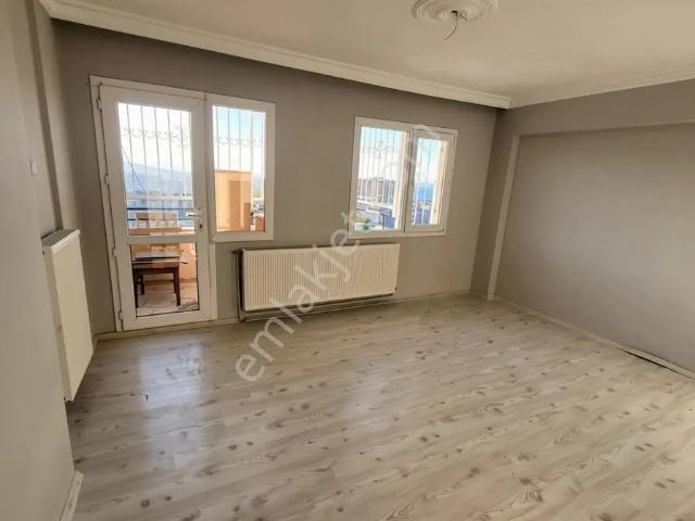 Karabağlar, İzmir içerisinde satılık mülk