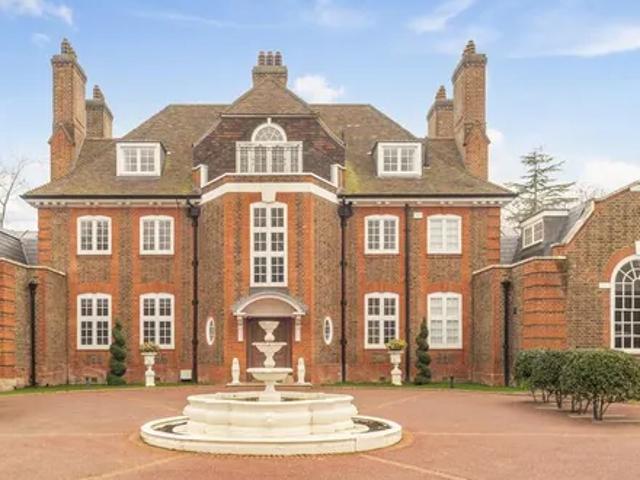 House for rent in Hampstead Garden Suburb, Greater London